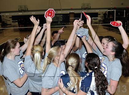 Thumbnail 2 in Viewpoint vs Windward (CIF SS D3AA Final) photogallery.