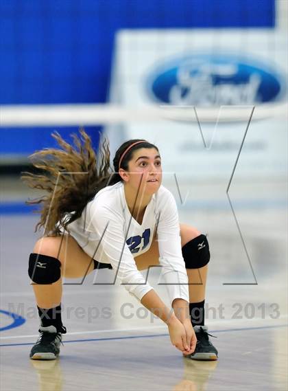 Thumbnail 2 in Viewpoint vs Windward (CIF SS D3AA Final) photogallery.