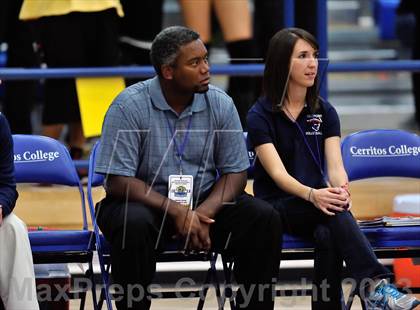 Thumbnail 3 in Viewpoint vs Windward (CIF SS D3AA Final) photogallery.