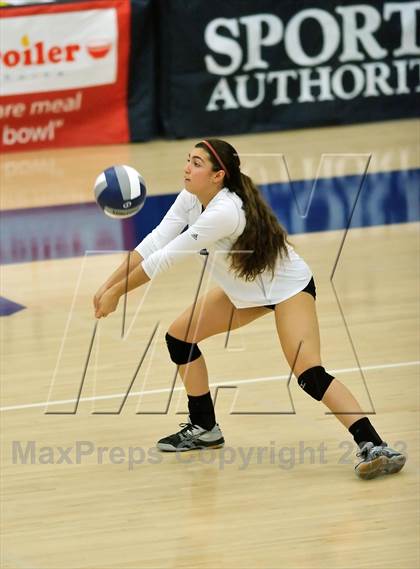 Thumbnail 2 in Viewpoint vs Windward (CIF SS D3AA Final) photogallery.