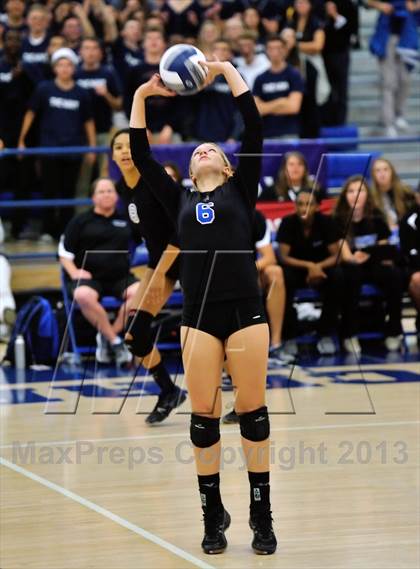 Thumbnail 2 in Viewpoint vs Windward (CIF SS D3AA Final) photogallery.