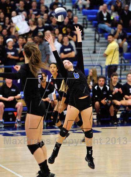 Thumbnail 2 in Viewpoint vs Windward (CIF SS D3AA Final) photogallery.