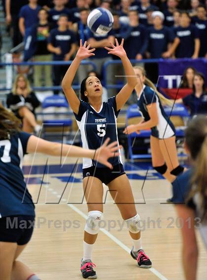 Thumbnail 1 in Viewpoint vs Windward (CIF SS D3AA Final) photogallery.