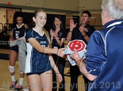 Thumbnail 1 in Viewpoint vs Windward (CIF SS D3AA Final) photogallery.