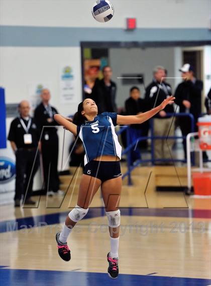 Thumbnail 1 in Viewpoint vs Windward (CIF SS D3AA Final) photogallery.