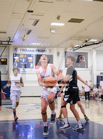 Thumbnail 2 in Del Oro @ Oak Ridge photogallery.