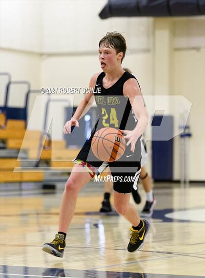 Thumbnail 1 in Del Oro @ Oak Ridge photogallery.