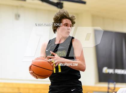 Thumbnail 3 in Del Oro @ Oak Ridge photogallery.