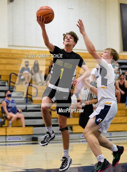 Thumbnail 2 in Del Oro @ Oak Ridge photogallery.