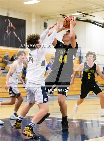 Thumbnail 1 in Del Oro @ Oak Ridge photogallery.