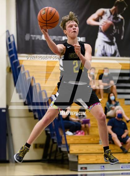 Thumbnail 2 in Del Oro @ Oak Ridge photogallery.