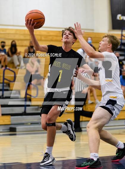 Thumbnail 1 in Del Oro @ Oak Ridge photogallery.
