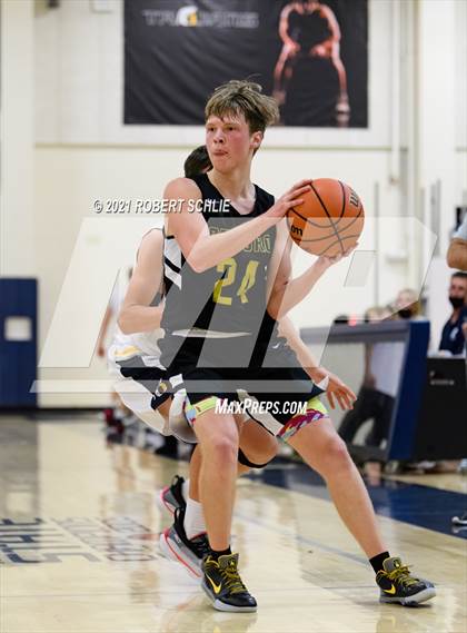 Thumbnail 1 in Del Oro @ Oak Ridge photogallery.