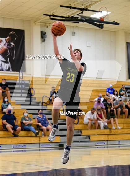 Thumbnail 3 in Del Oro @ Oak Ridge photogallery.