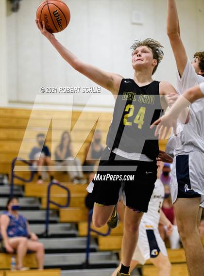 Thumbnail 2 in Del Oro @ Oak Ridge photogallery.