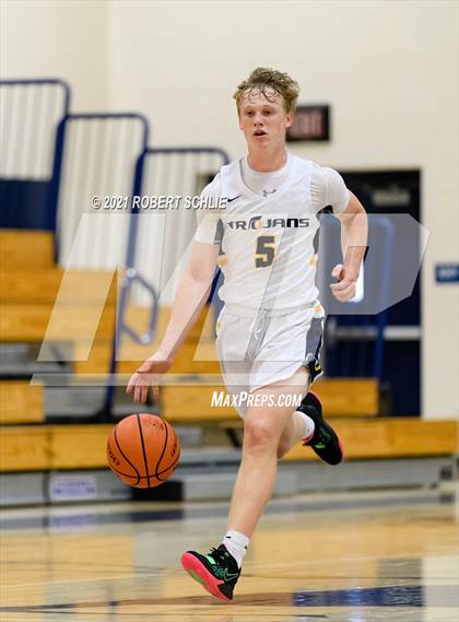 Thumbnail 3 in Del Oro @ Oak Ridge photogallery.