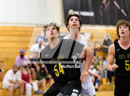 Thumbnail 1 in Del Oro @ Oak Ridge photogallery.