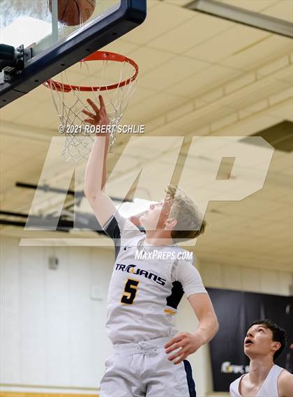 Thumbnail 2 in Del Oro @ Oak Ridge photogallery.