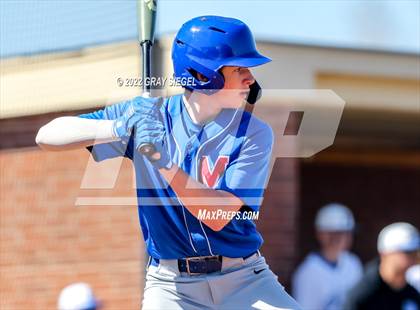 Thumbnail 1 in Moore @ Deer Creek photogallery.
