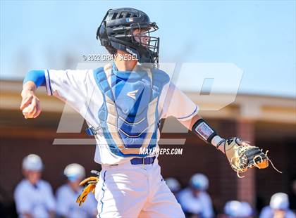 Thumbnail 2 in Moore @ Deer Creek photogallery.