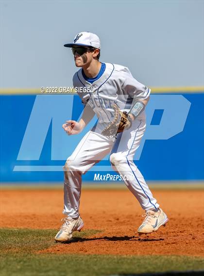 Thumbnail 3 in Moore @ Deer Creek photogallery.