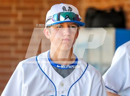 Thumbnail 2 in Moore @ Deer Creek photogallery.