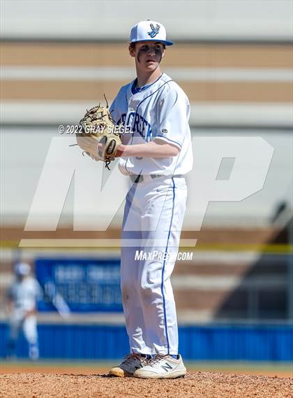 Thumbnail 3 in Moore @ Deer Creek photogallery.