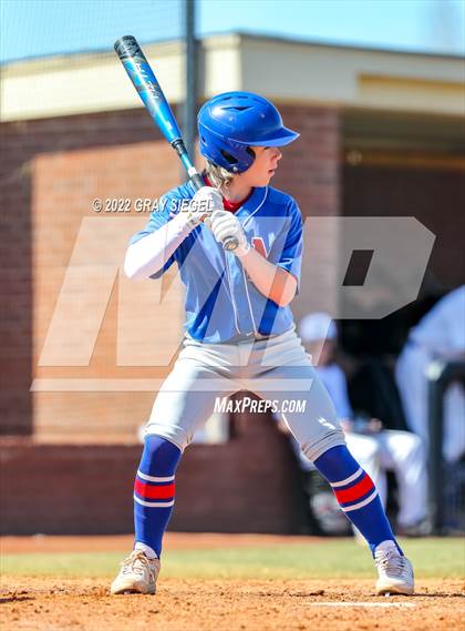 Thumbnail 2 in Moore @ Deer Creek photogallery.