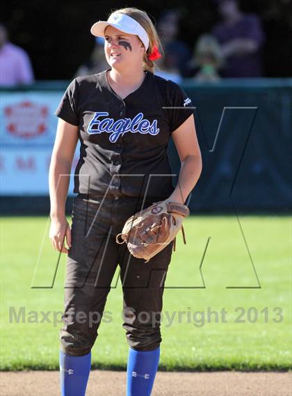 Thumbnail 2 in Concord vs. Clayton Valley (CIF NCS D2 Final) photogallery.