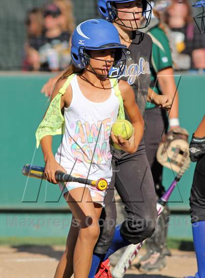 Thumbnail 2 in Concord vs. Clayton Valley (CIF NCS D2 Final) photogallery.