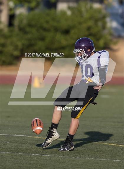 Thumbnail 1 in Lassen @ Red Bluff photogallery.