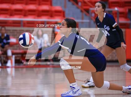Thumbnail 3 in China Spring @ Glen Rose photogallery.