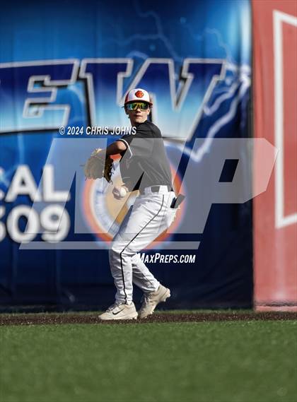 Thumbnail 3 in Greenfield vs Lincolnwood (GCS) photogallery.