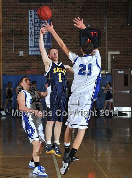 Thumbnail 1 in West Babylon @ Hauppauge photogallery.