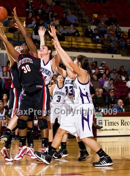Thumbnail 2 in Canyon vs Wichita Falls (Fantasy of Lights D1 Championship) photogallery.
