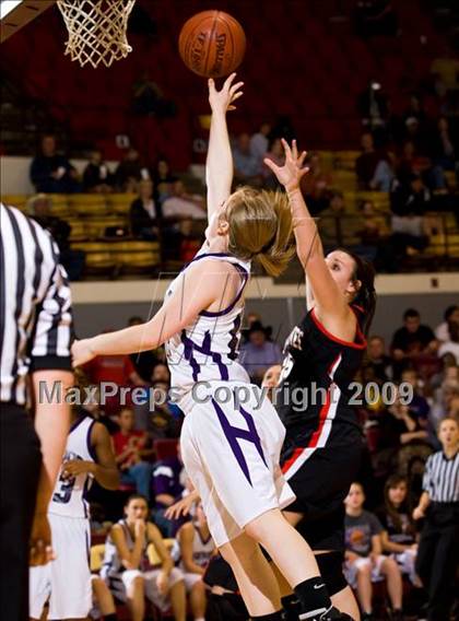 Thumbnail 1 in Canyon vs Wichita Falls (Fantasy of Lights D1 Championship) photogallery.
