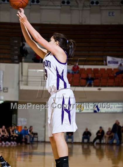 Thumbnail 1 in Canyon vs Wichita Falls (Fantasy of Lights D1 Championship) photogallery.