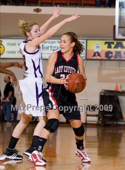 Thumbnail 2 in Canyon vs Wichita Falls (Fantasy of Lights D1 Championship) photogallery.