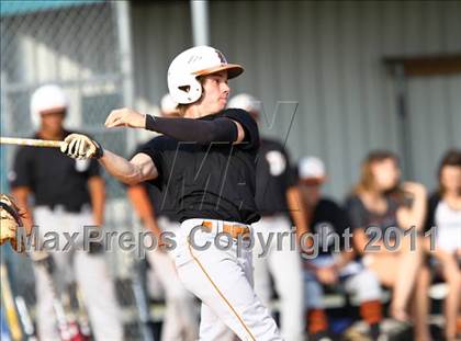 Thumbnail 3 in Dobie @ Pasadena Memorial photogallery.
