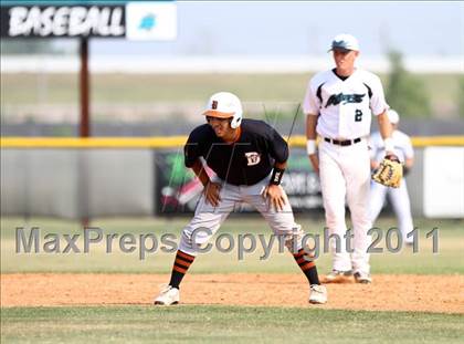 Thumbnail 2 in Dobie @ Pasadena Memorial photogallery.