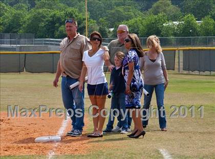 Thumbnail 2 in Dobie @ Pasadena Memorial photogallery.