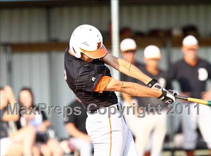 Thumbnail 3 in Dobie @ Pasadena Memorial photogallery.