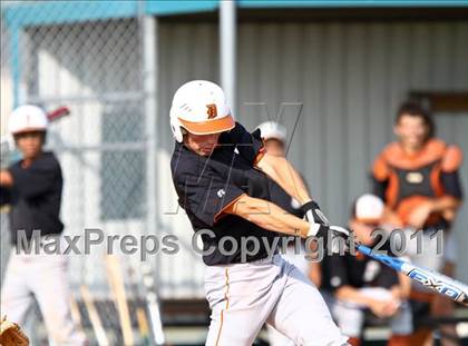 Thumbnail 2 in Dobie @ Pasadena Memorial photogallery.