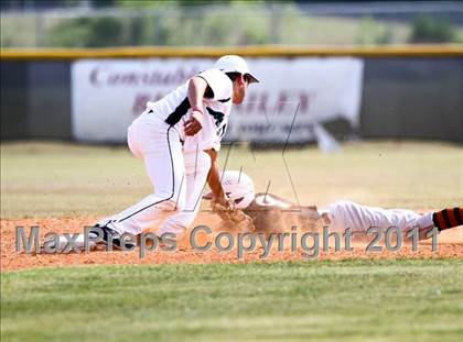 Thumbnail 3 in Dobie @ Pasadena Memorial photogallery.