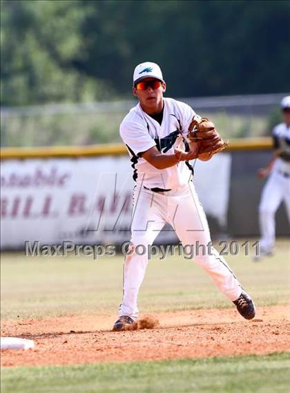 Thumbnail 1 in Dobie @ Pasadena Memorial photogallery.