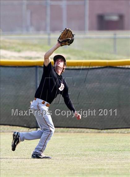 Thumbnail 1 in Dobie @ Pasadena Memorial photogallery.