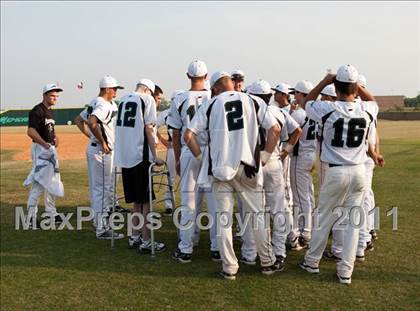 Thumbnail 2 in Dobie @ Pasadena Memorial photogallery.