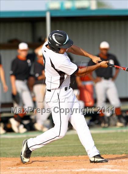 Thumbnail 2 in Dobie @ Pasadena Memorial photogallery.