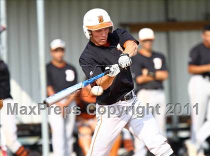 Thumbnail 3 in Dobie @ Pasadena Memorial photogallery.