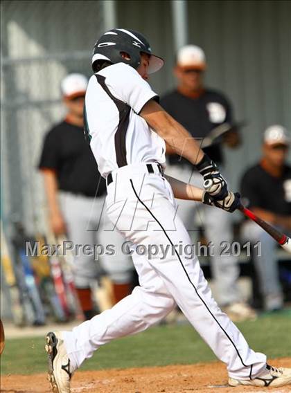 Thumbnail 3 in Dobie @ Pasadena Memorial photogallery.